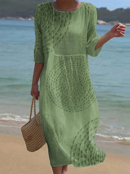 Améliane™ — Elegant midi dress with delicate details