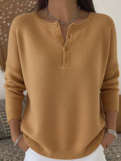 Helena - Knitted Buttoned Henley