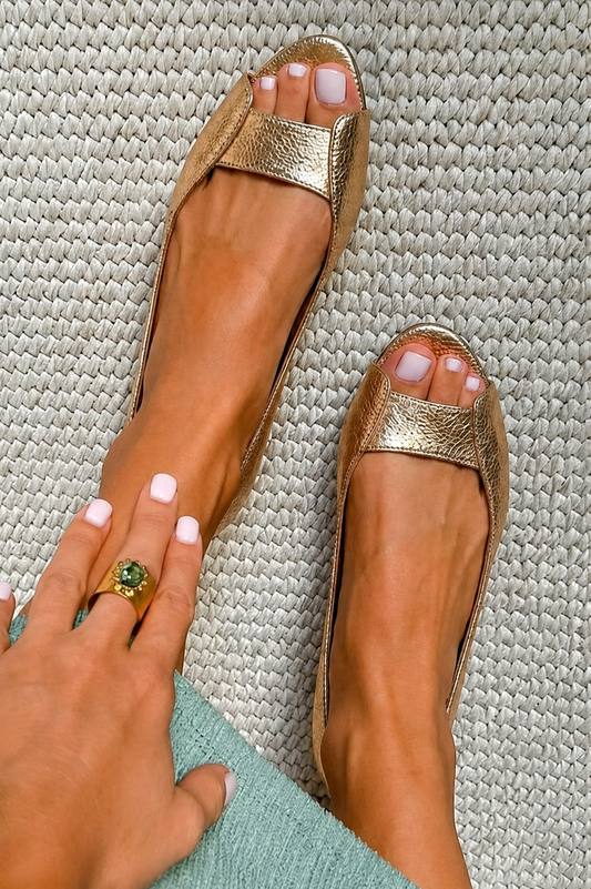 Adelina | Golden Sandals Comfort Chic