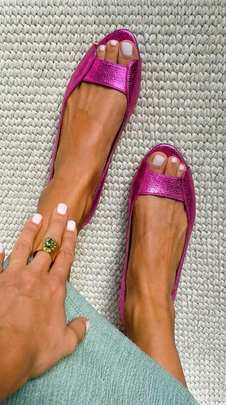 Adelina | Golden Sandals Comfort Chic
