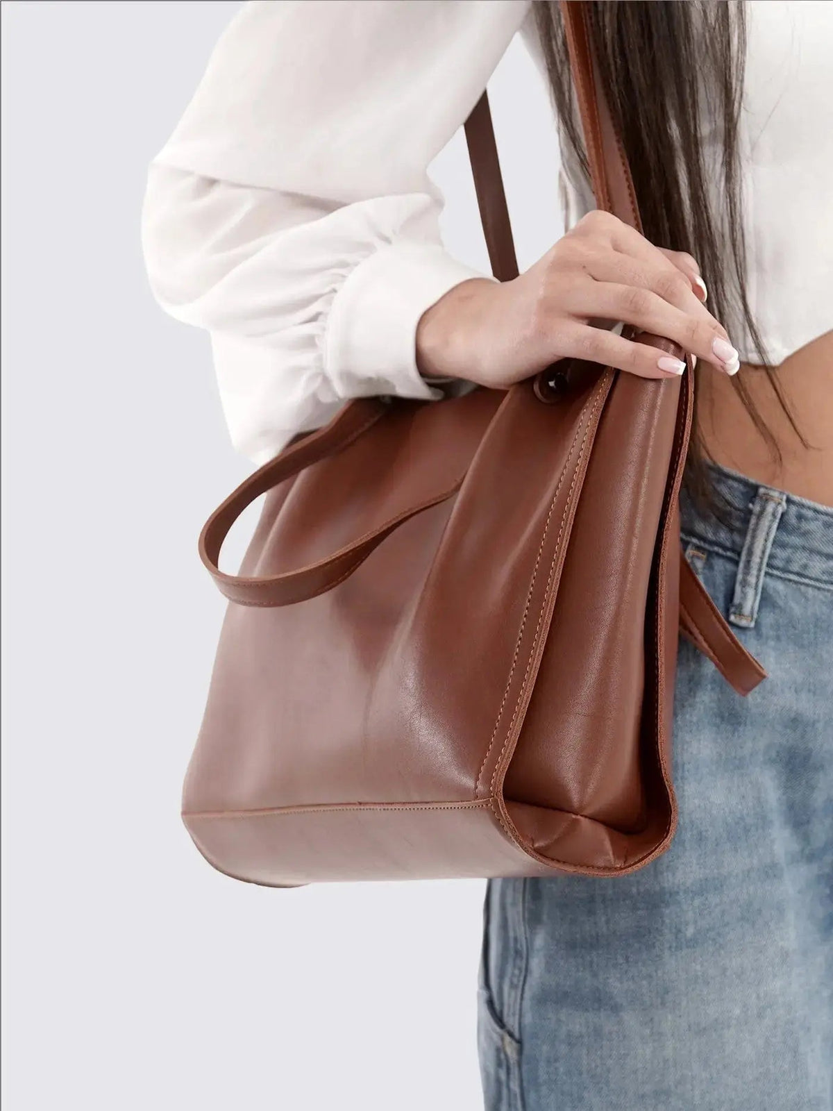 Paola Carryall Tote