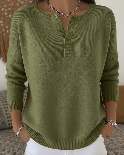 Helena - Knitted Buttoned Henley